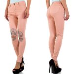 Naumi katkiste põlvedega puudriroosad teksad